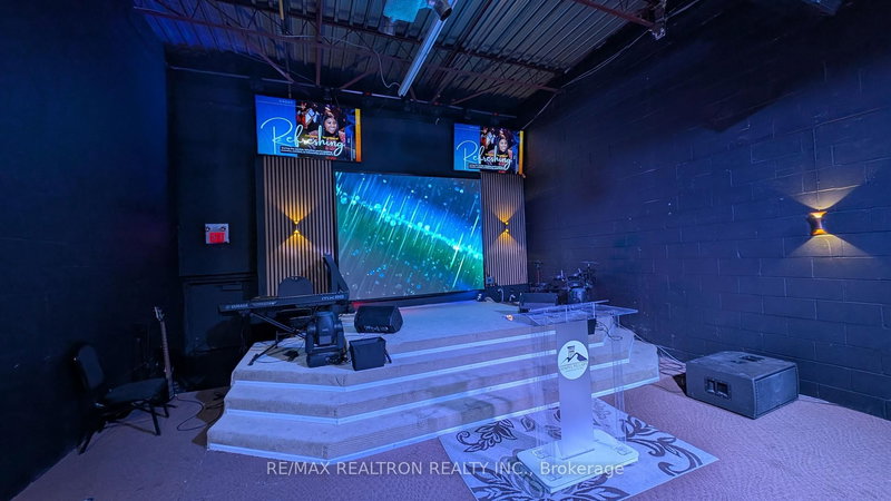 106BR - 2220 Midland Ave, Toronto, M1P 3E6 | Image 2