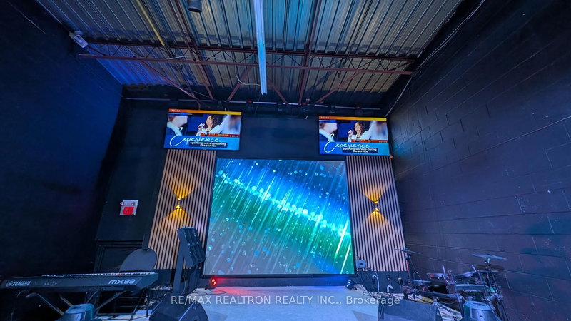 106BR - 2220 Midland Ave, Toronto, M1P 3E6 | Image 3