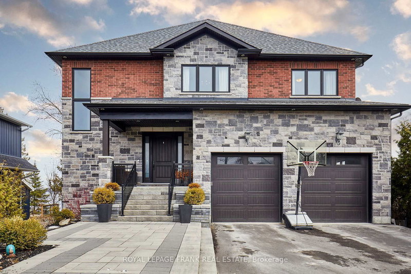 311 Aldred Dr, Scugog, L9L 1B6 | Image 2