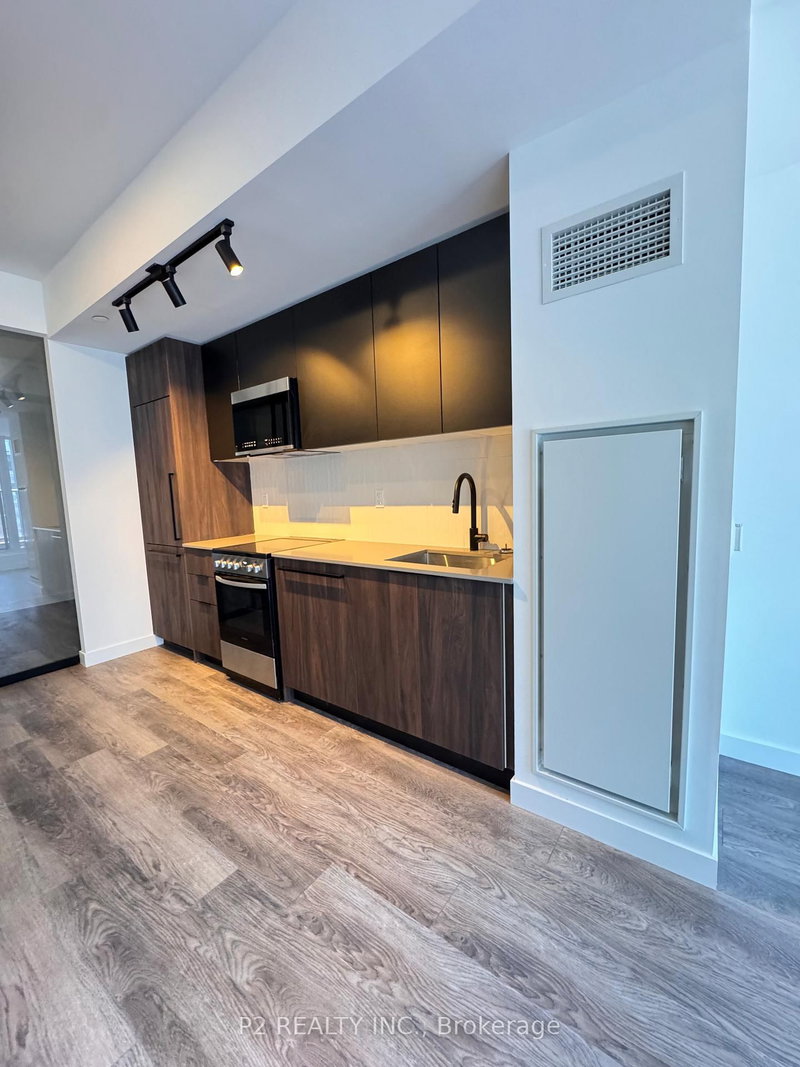 home for lease on 505-1635 MILITARY Trail