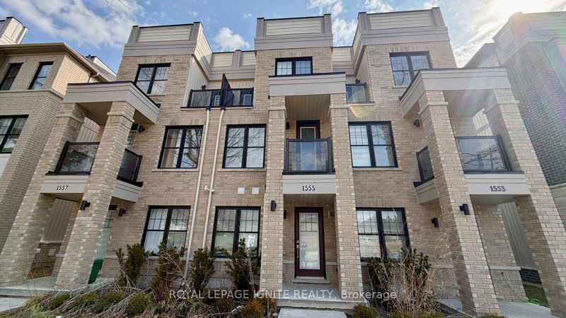 home for lease on 1555 Green Road