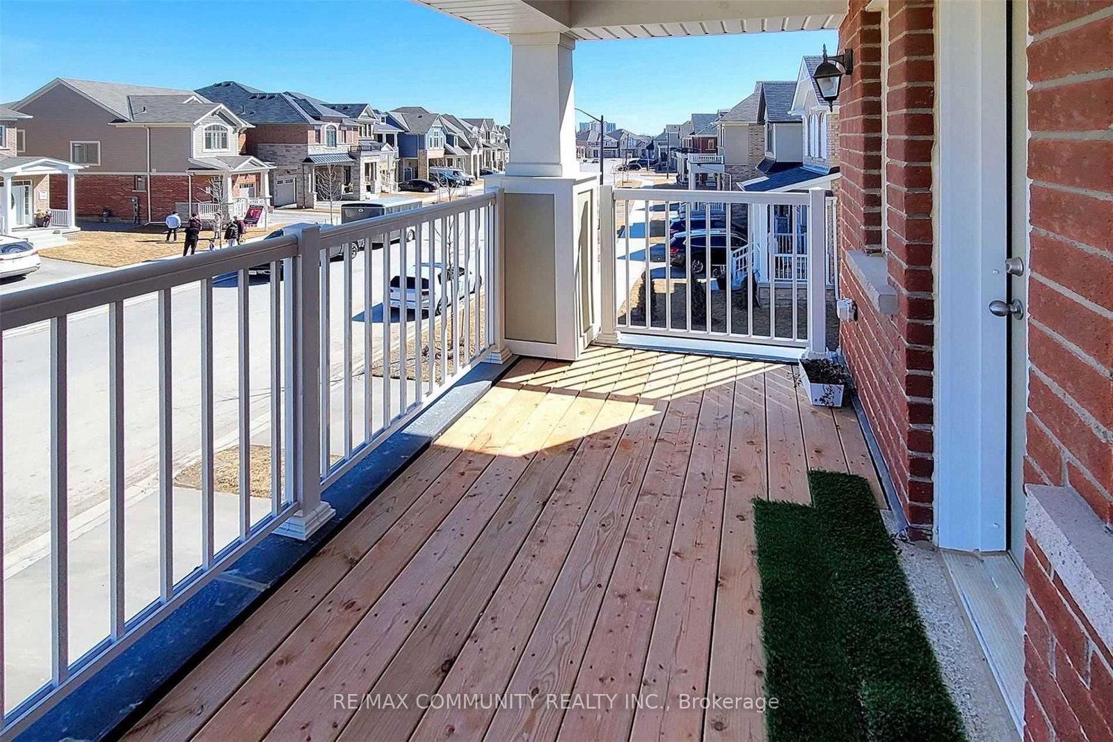 Detached House for sale at 190 Westfield Drive, Whitby, Ontario, L1P 0G2 - Lynde Creek - MLS: E12968014