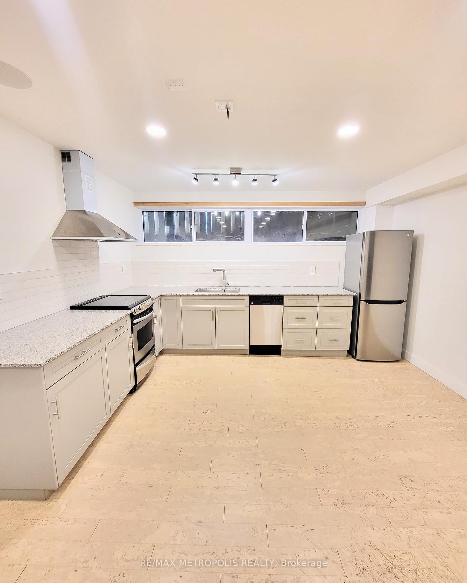 Detached House for lease at Bsmt-72 Felicity Drive, Toronto, Ontario, M1H 1E3 - Woburn - MLS: E12968190