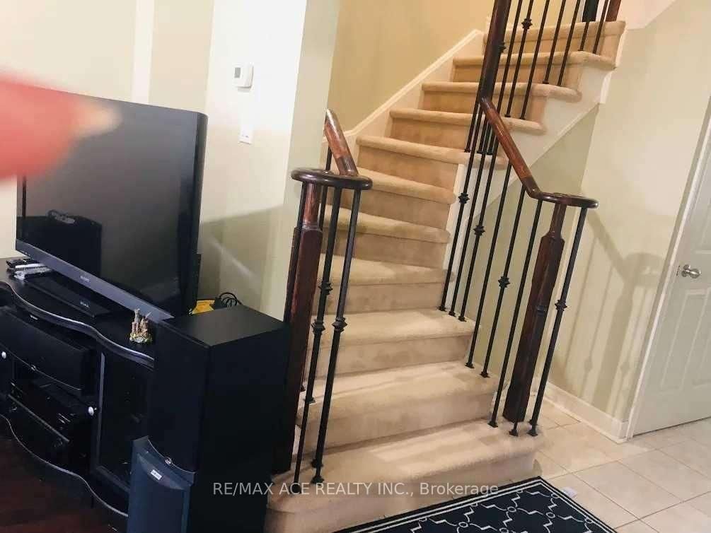 99 Atherton Avenue - Photo 7