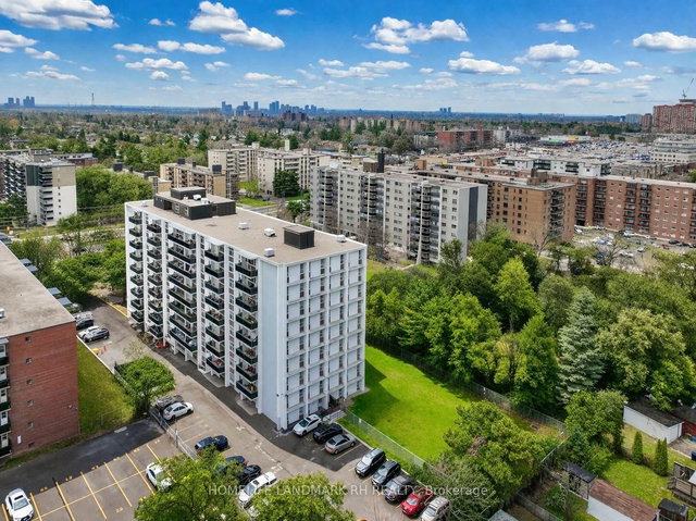 1007 - 2245 Eglinton Avenue E