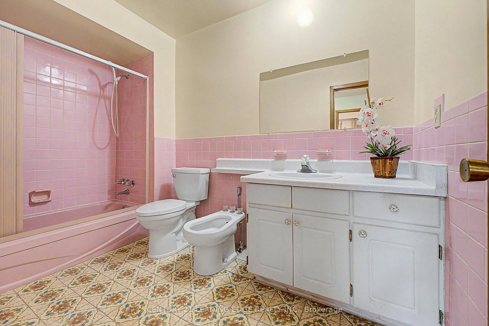 Semi-Detached House for sale at 2A Fairglen Avenue, Toronto, Ontario, M1T 1G7 - L'Amoreaux - MLS: E12968736