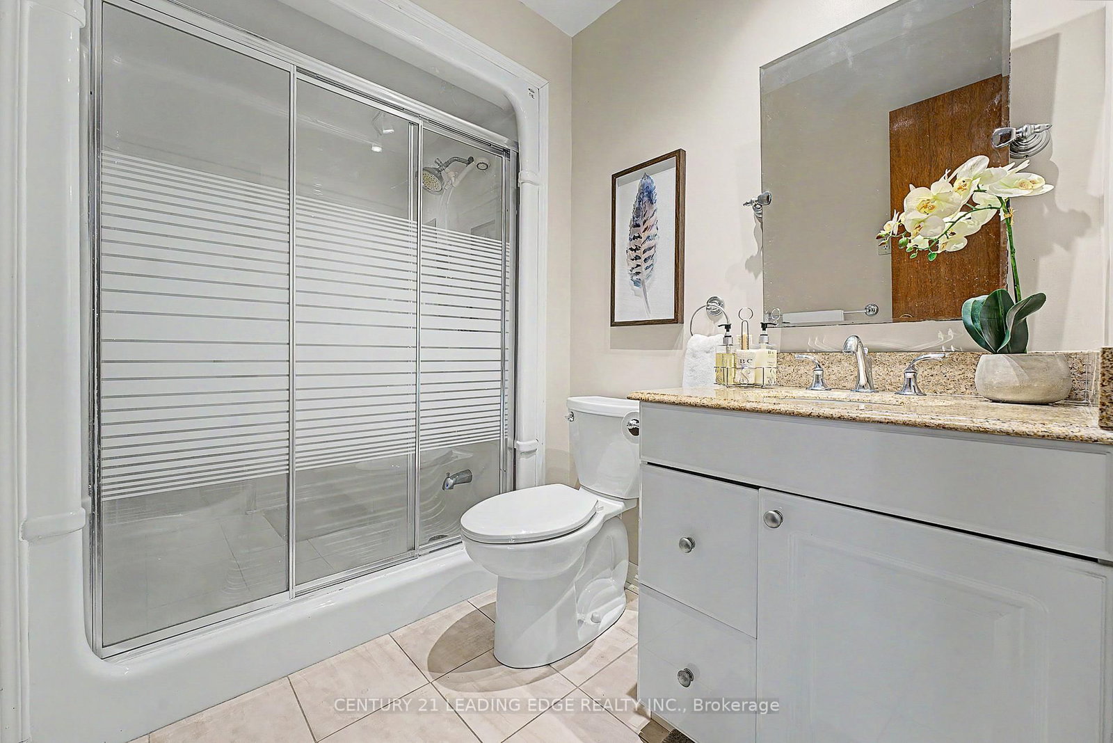 Semi-Detached House for sale at 2A Fairglen Avenue, Toronto, Ontario, M1T 1G7 - L'Amoreaux - MLS: E12968736