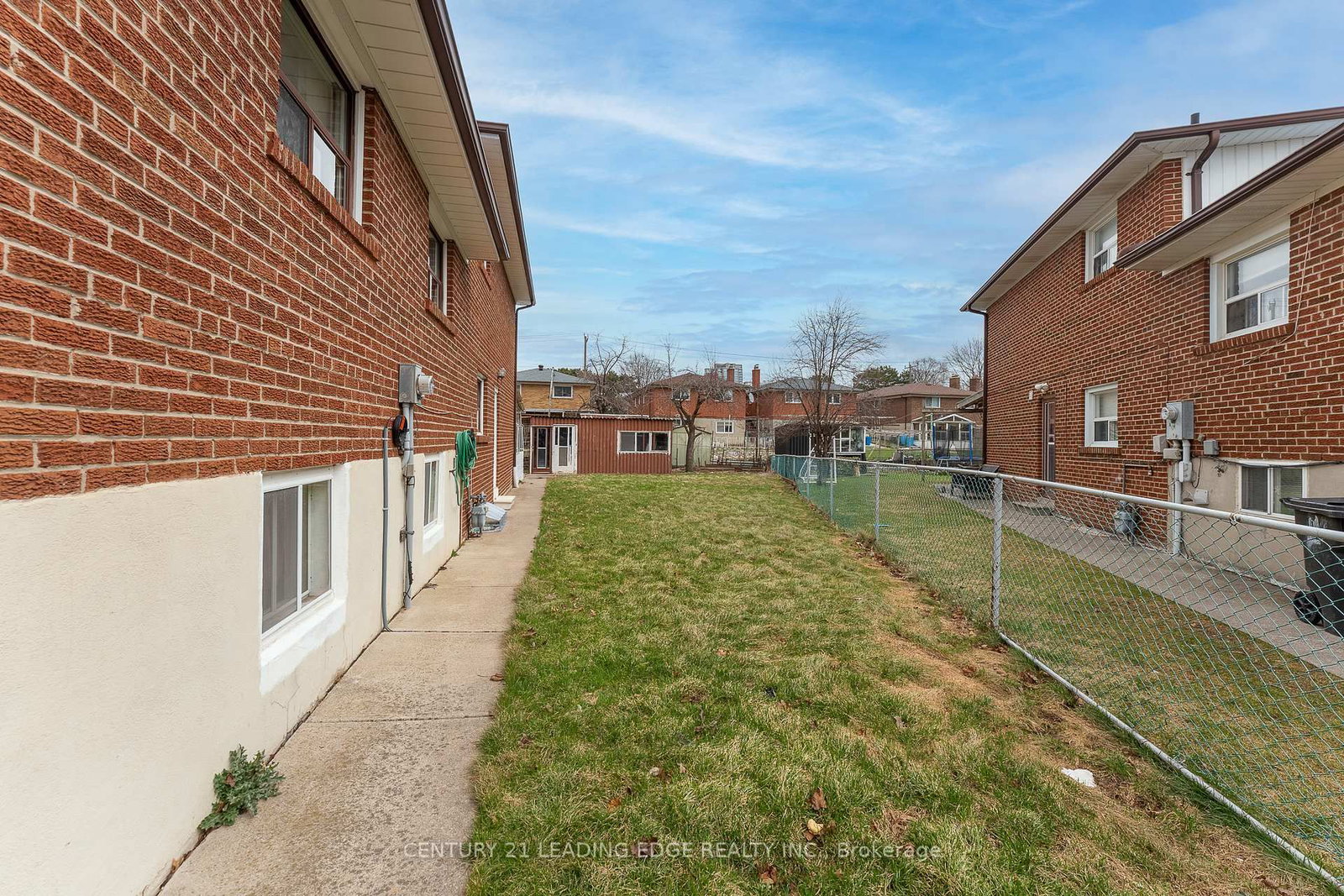 Semi-Detached House for sale at 2A Fairglen Avenue, Toronto, Ontario, M1T 1G7 - L'Amoreaux - MLS: E12968736