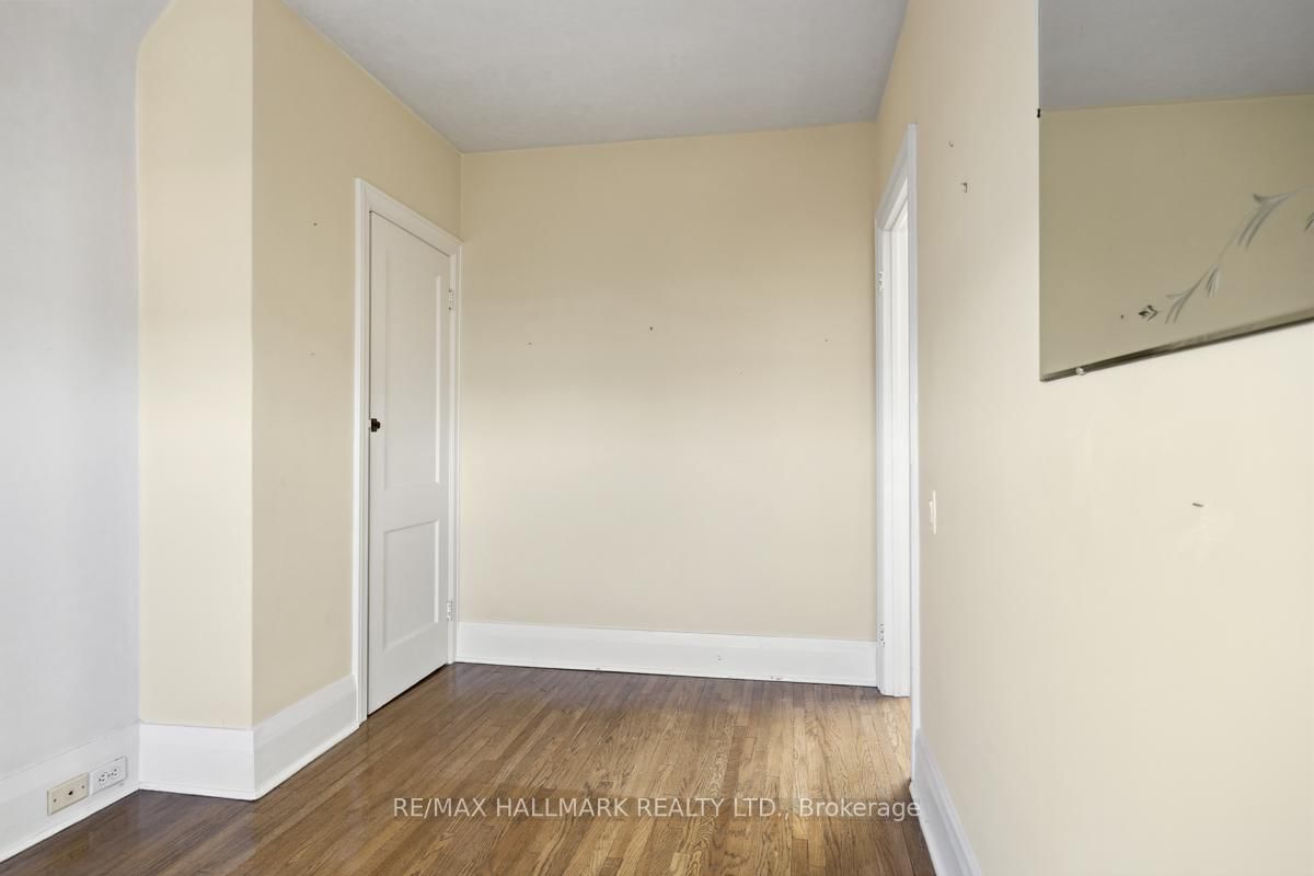 Semi-Detached House for sale at 549 Milverton Boulevard, Toronto, Ontario, M4C 1X6 - Danforth - MLS: E12969038