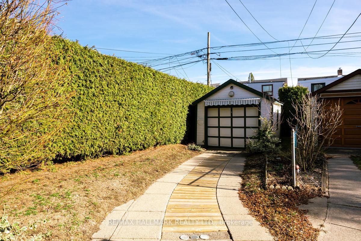 Semi-Detached House for sale at 549 Milverton Boulevard, Toronto, Ontario, M4C 1X6 - Danforth - MLS: E12969038