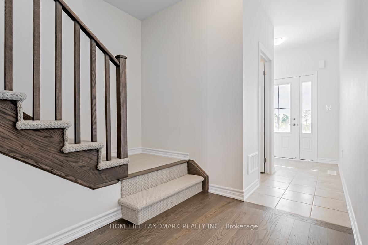 672 S Grand Ridge Avenue - Photo 3