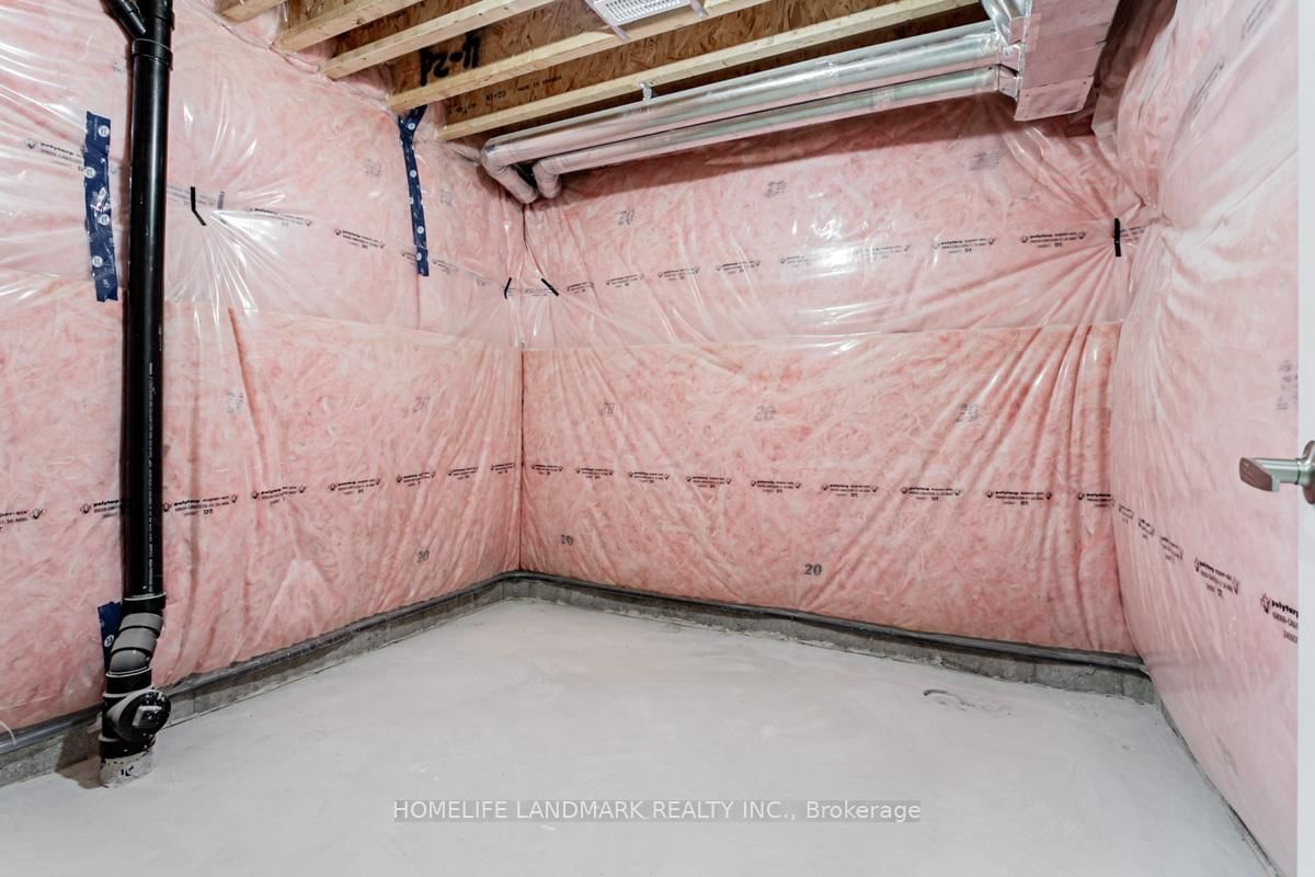 672 S Grand Ridge Avenue - Photo 32