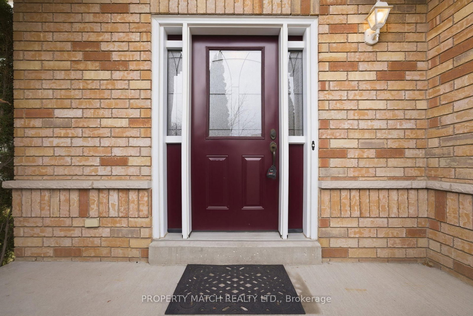 680 Ormond Drive - Photo 2