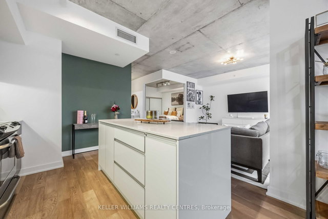 615 - 1190 Dundas Street E