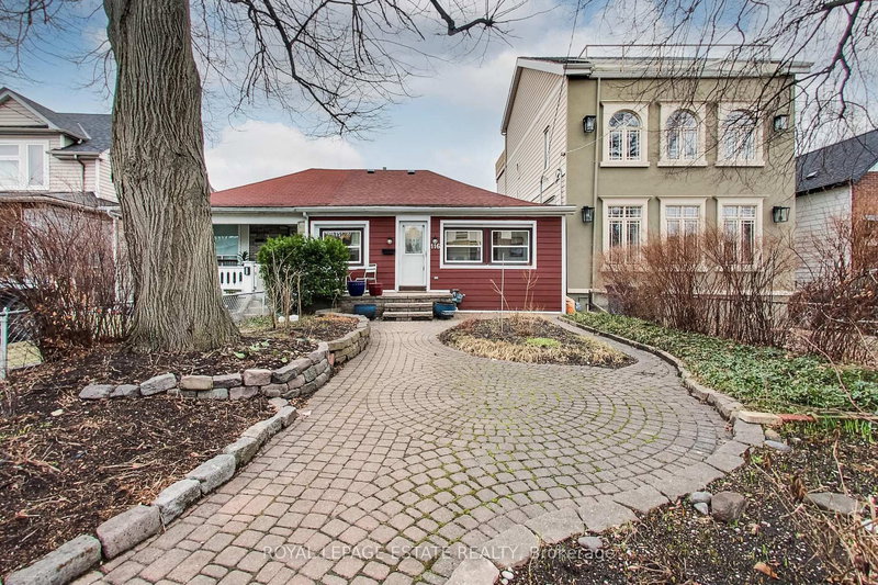116 Hannaford St, Toronto, M4E 3H1 | Image 2