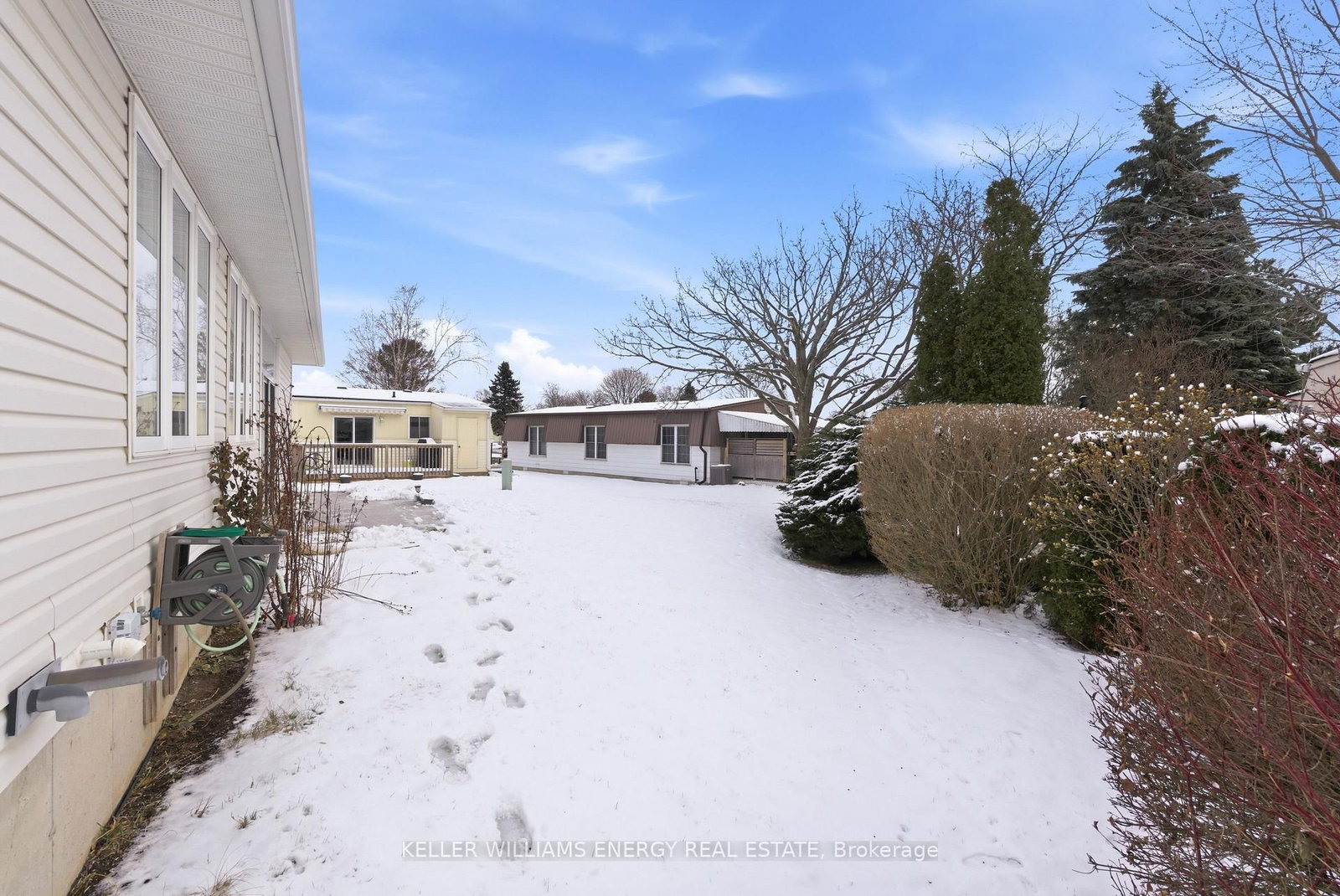 Listing Image 45