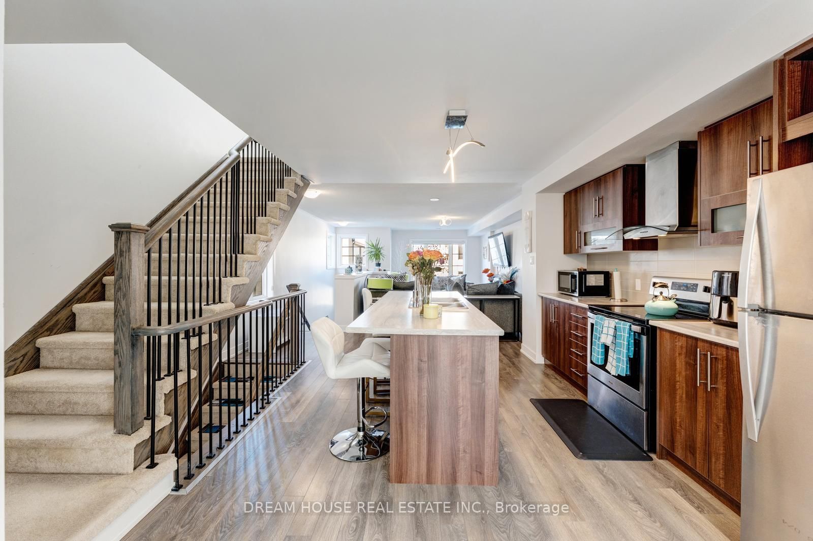 71 Donald Fleming Way, Unit 108 - Photo 11