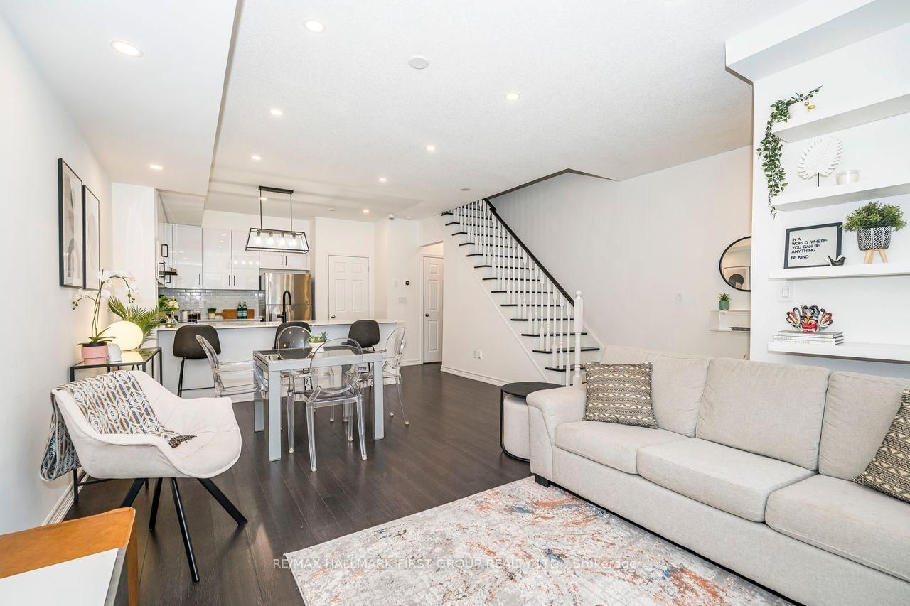 Townhouse for sale at 10-1040 Elton Way, Whitby, Ontario, L1N 0L3 - Pringle Creek - MLS: E12970156