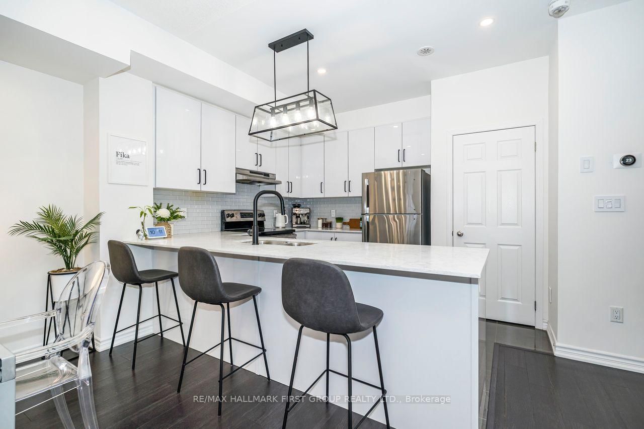 Townhouse for sale at 10-1040 Elton Way, Whitby, Ontario, L1N 0L3 - Pringle Creek - MLS: E12970156