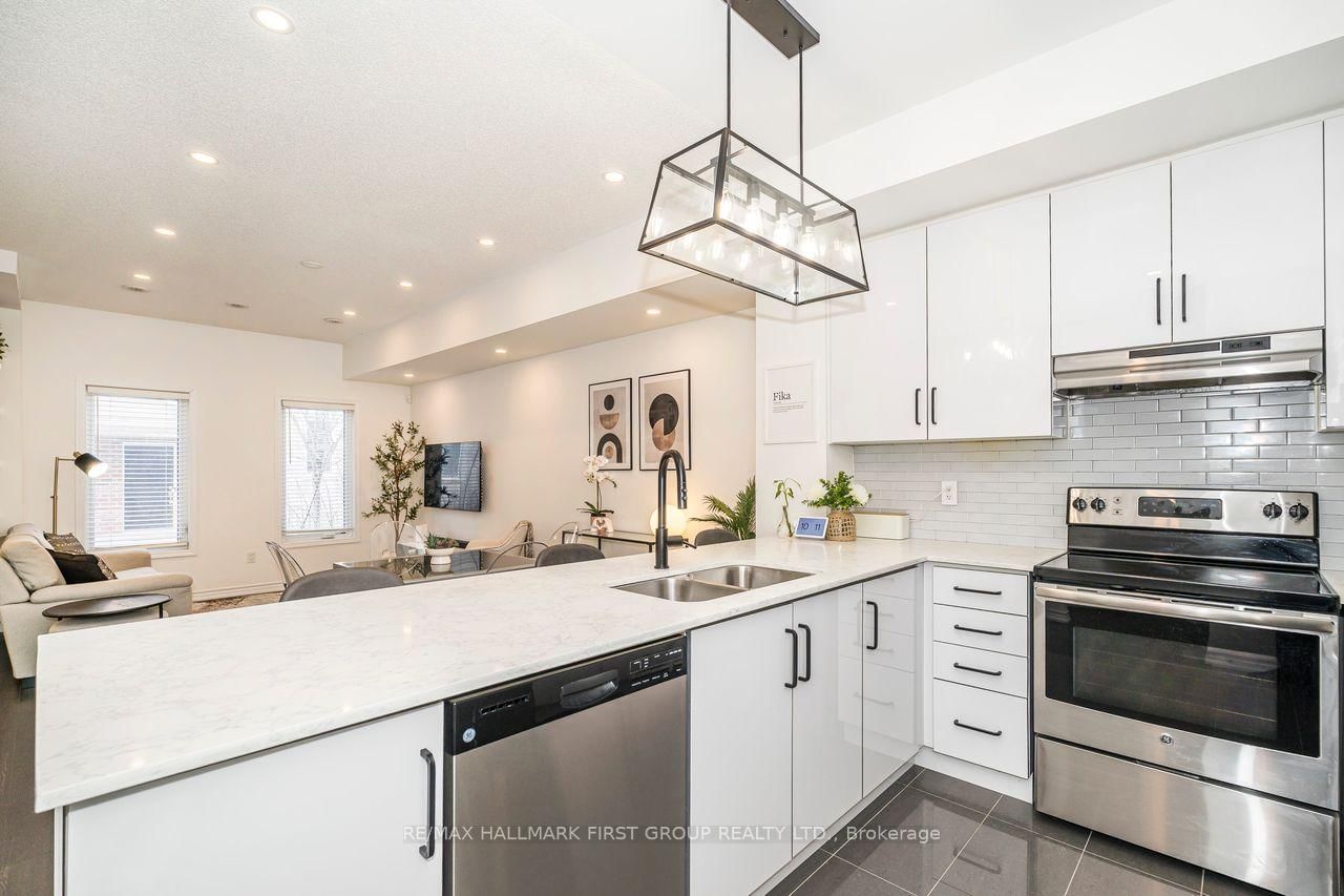 Townhouse for sale at 10-1040 Elton Way, Whitby, Ontario, L1N 0L3 - Pringle Creek - MLS: E12970156