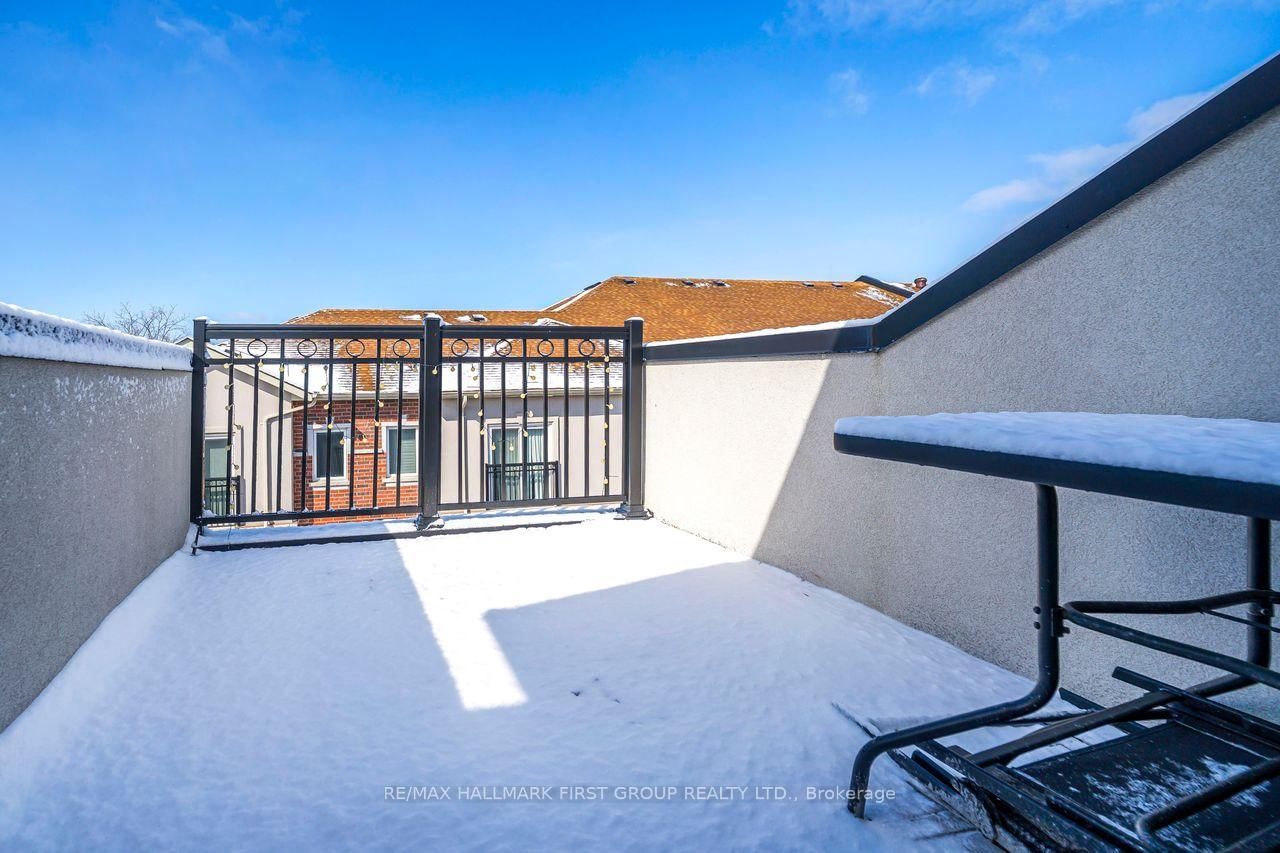 Townhouse for sale at 10-1040 Elton Way, Whitby, Ontario, L1N 0L3 - Pringle Creek - MLS: E12970156