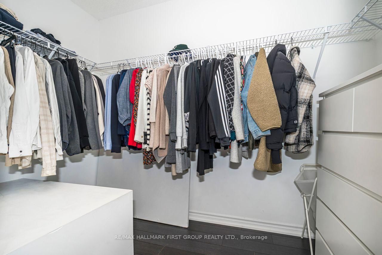 Townhouse for sale at 10-1040 Elton Way, Whitby, Ontario, L1N 0L3 - Pringle Creek - MLS: E12970156