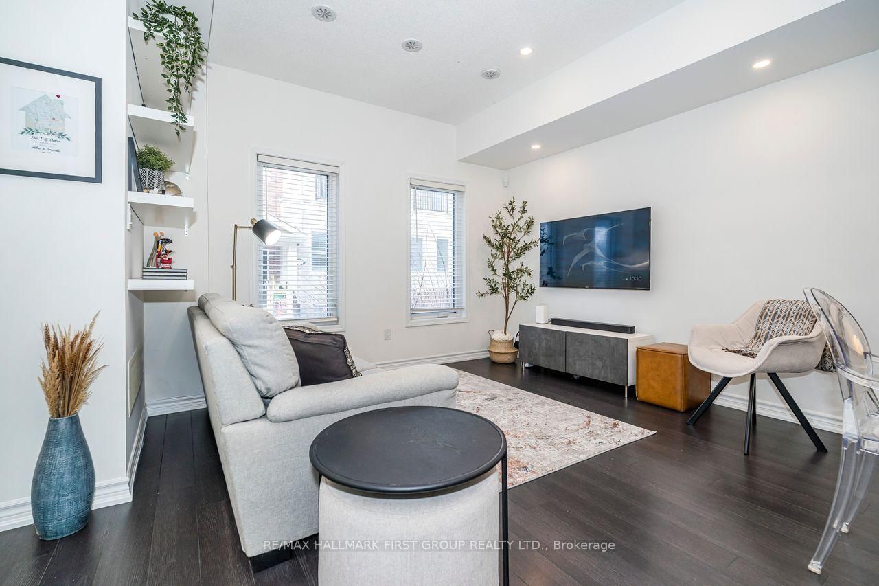 Townhouse for sale at 10-1040 Elton Way, Whitby, Ontario, L1N 0L3 - Pringle Creek - MLS: E12970156