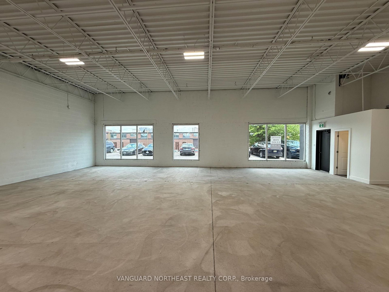 1990 Ellesmere Road, Unit 3 - Photo 3