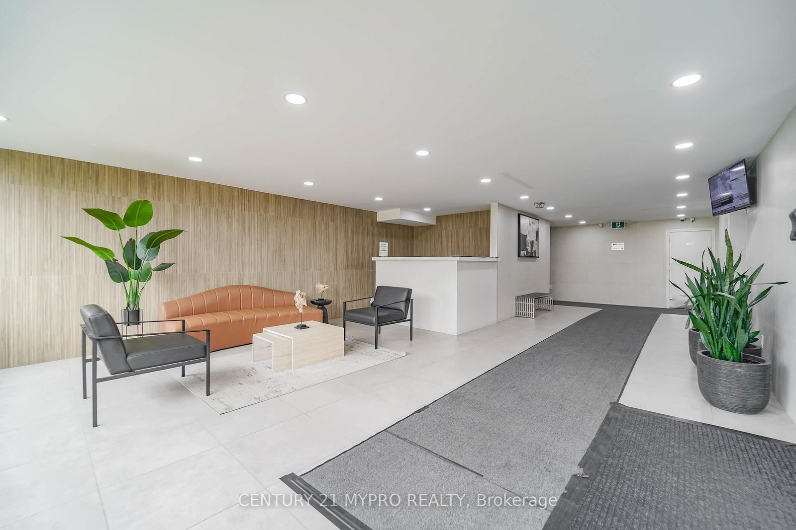 100 Echo Point, Unit 1708 - Photo 2