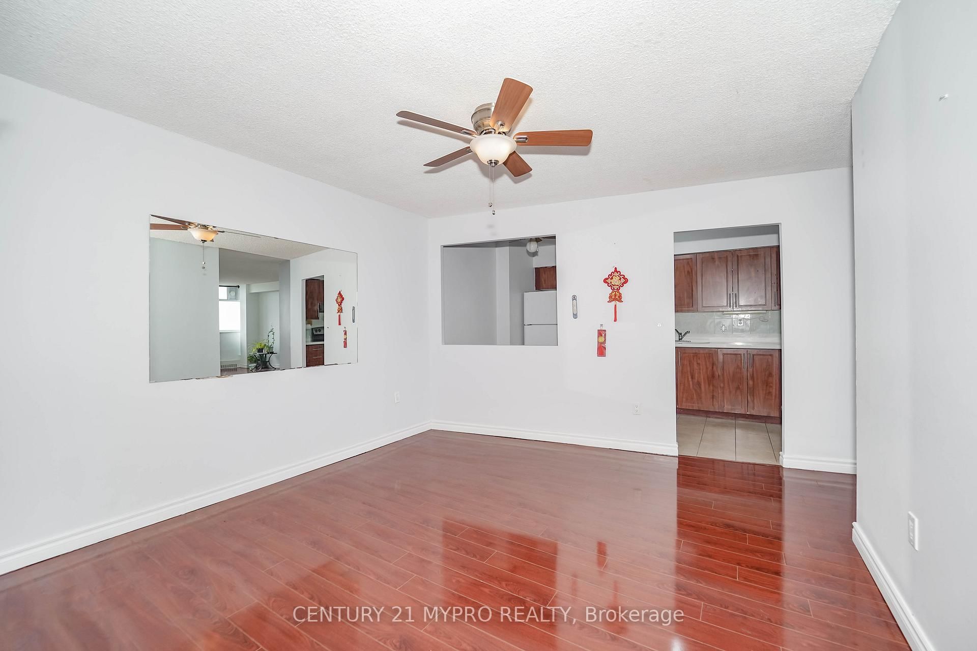 100 Echo Point, Unit 1708