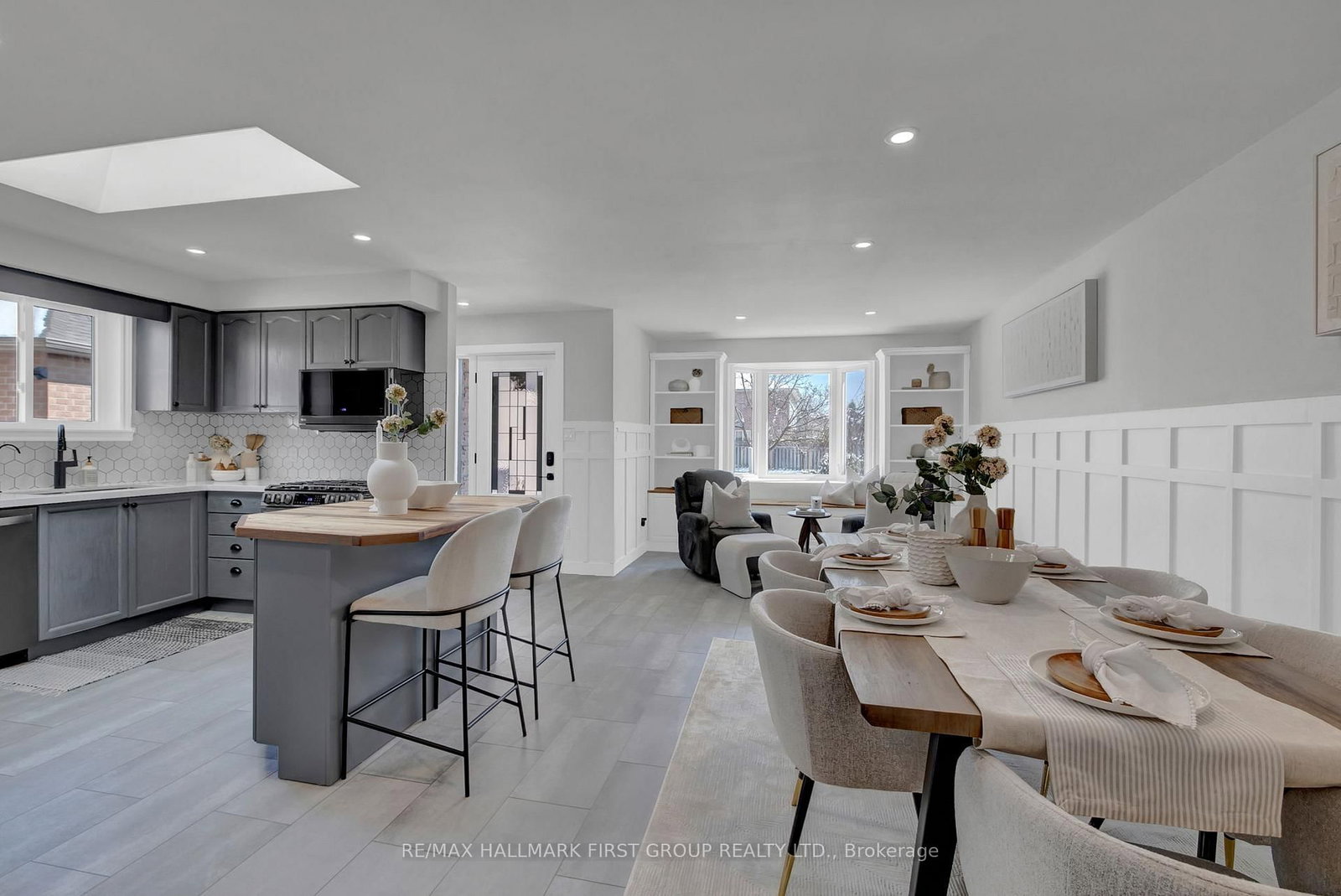 159 Sandringham Drive - Photo 14