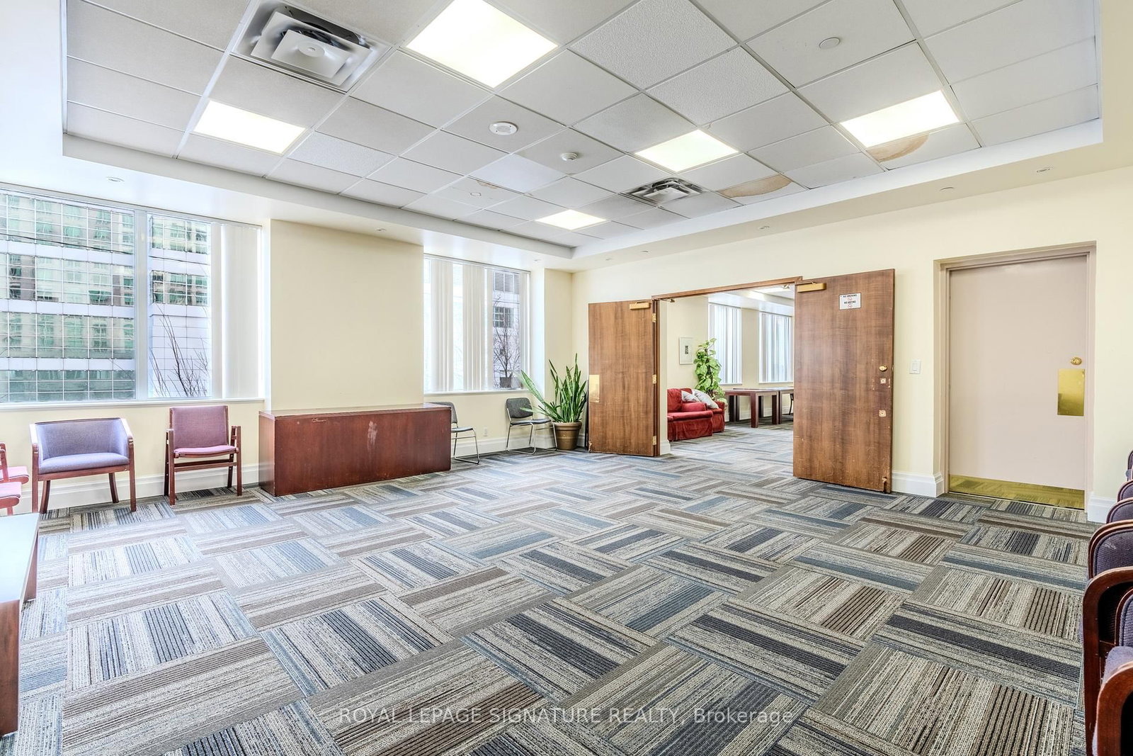 1 Lee Centre Drive, Unit 1203 - Photo 24