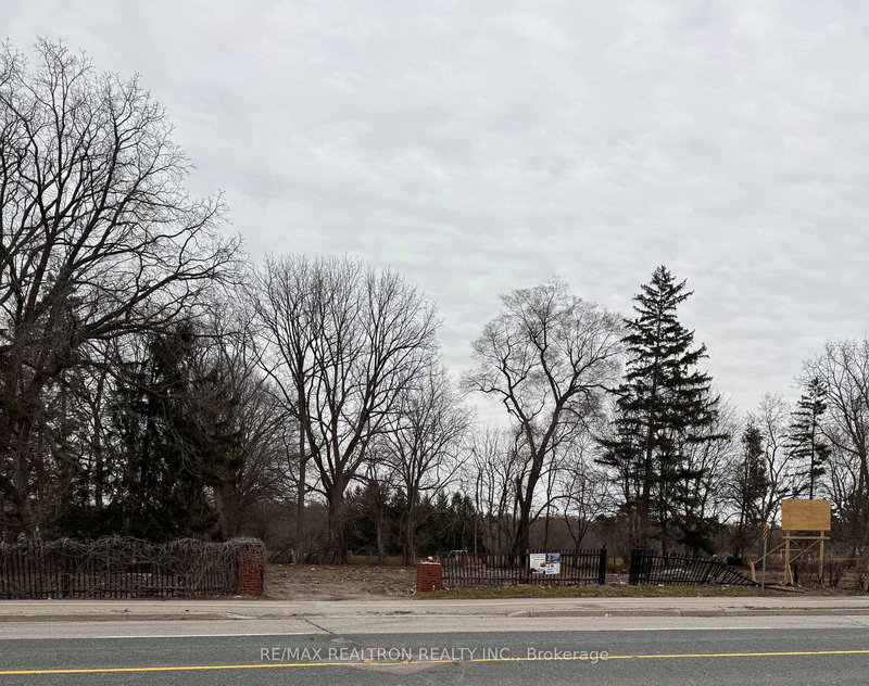 home for sale on 291 Thornton Road N