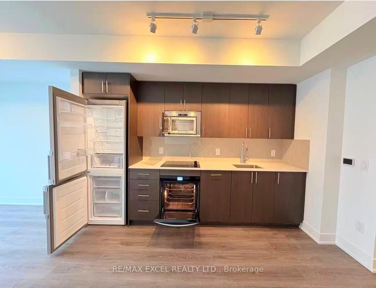 2545 Simcoe Street E, Unit 1720 - Photo 9