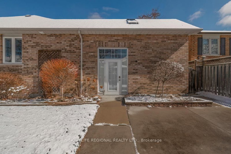 99 Goodman Dr, Oshawa, L1J 8H3 | Image 2