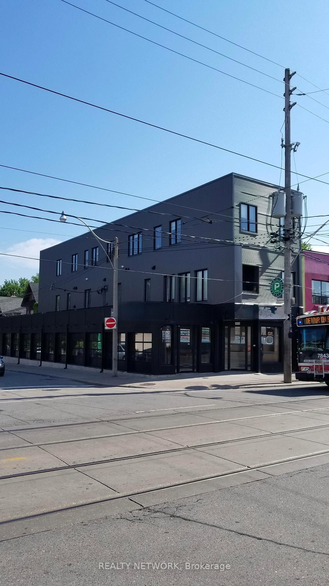 1415 E Gerrard Street • Toronto, ON photo 1