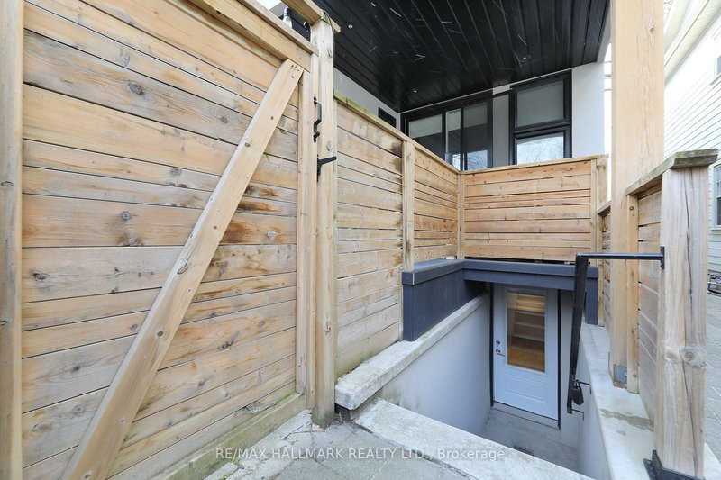 Lower - 38 Shudell Ave, Toronto, M4J 1C7 | Image 2