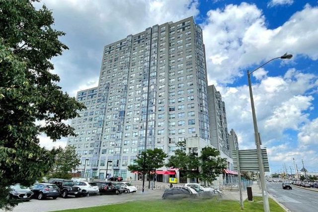 516 - 2550 Lawrence Avenue