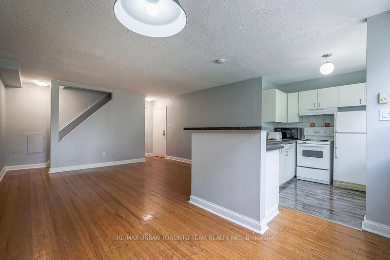 1 - 1346 Queen St E, Toronto, M4L 1C5 | Image 3