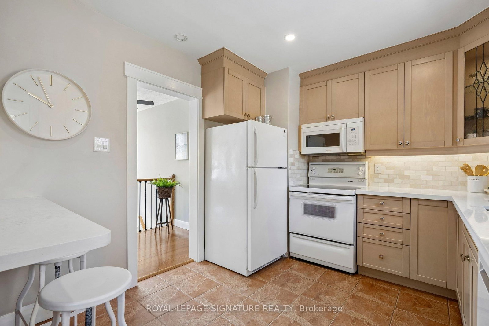 Detached House for sale at 90 Woodgarden Crescent, Toronto, Ontario, M1E 3K2 - West Hill - MLS: E12971936