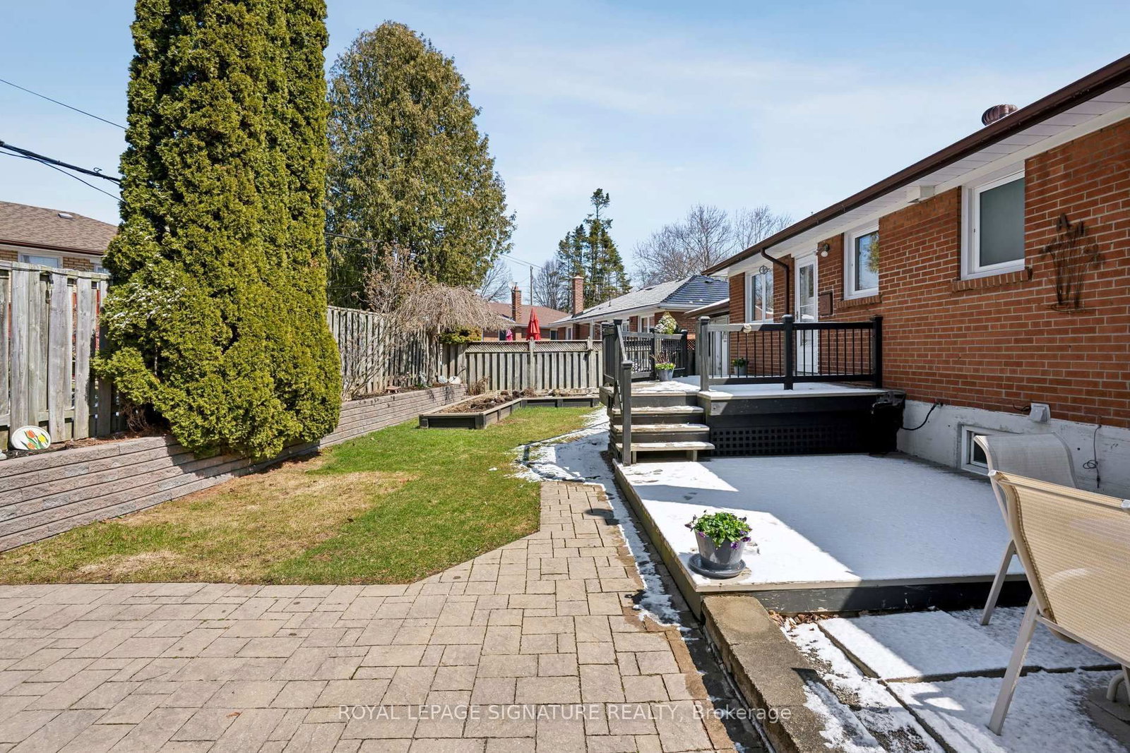 Detached House for sale at 90 Woodgarden Crescent, Toronto, Ontario, M1E 3K2 - West Hill - MLS: E12971936