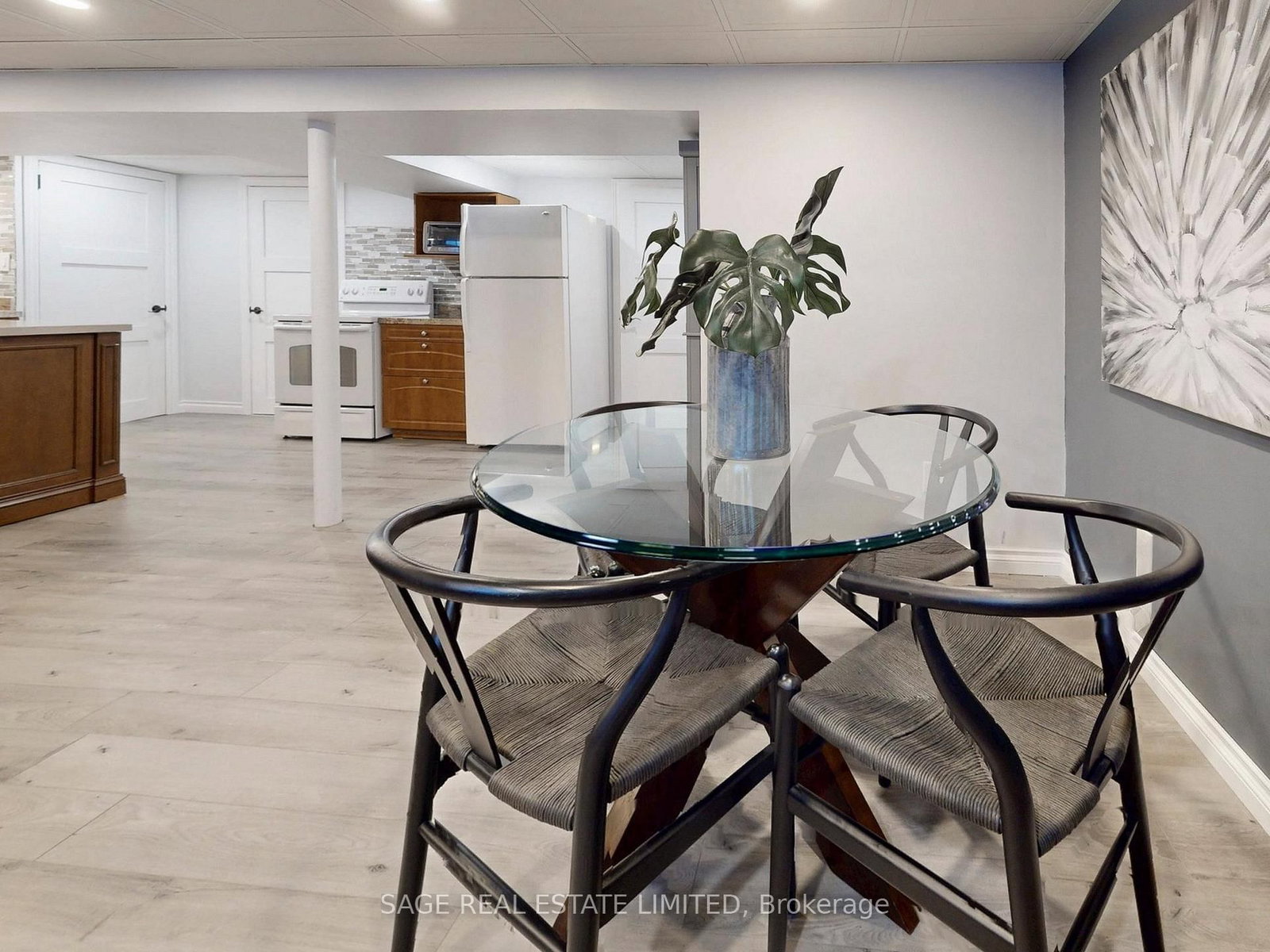 Detached House for sale at 8 Lombardy Crescent, Toronto, Ontario, M1K 4N8 - Kennedy Park - MLS: E12972072