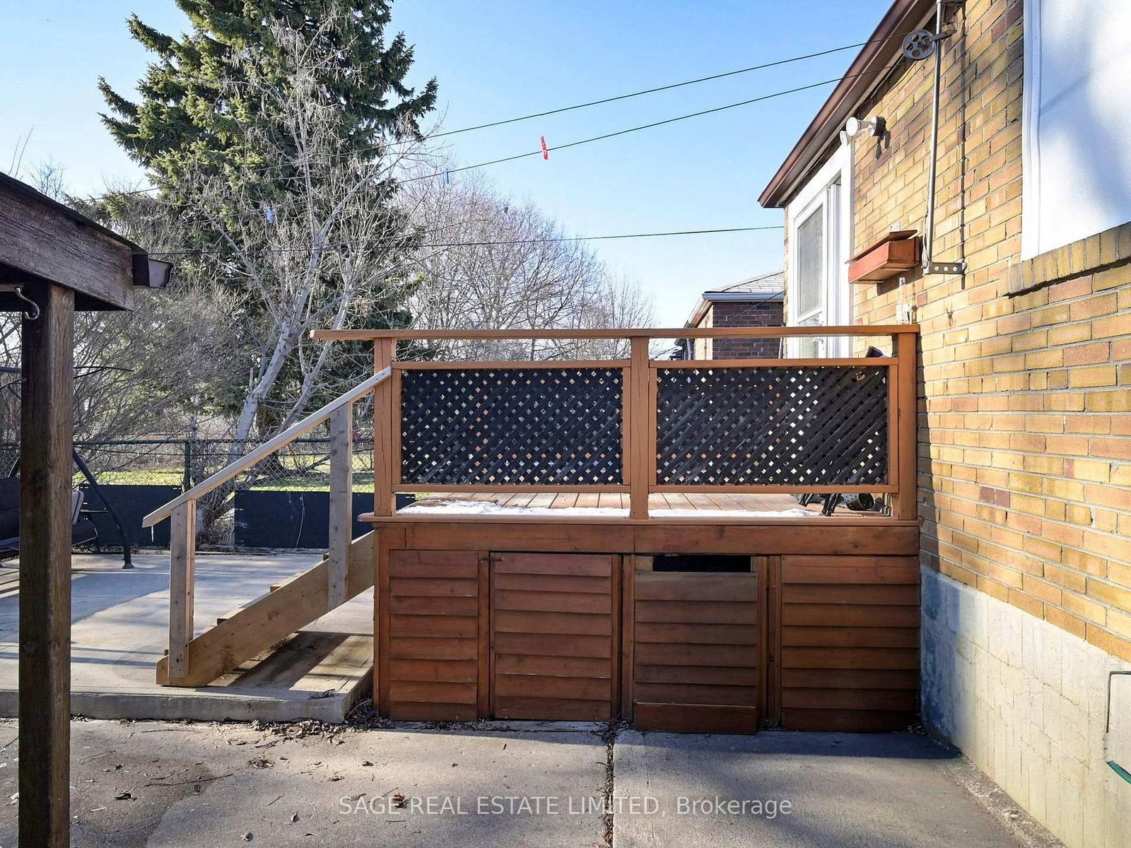 Detached House for sale at 8 Lombardy Crescent, Toronto, Ontario, M1K 4N8 - Kennedy Park - MLS: E12972072