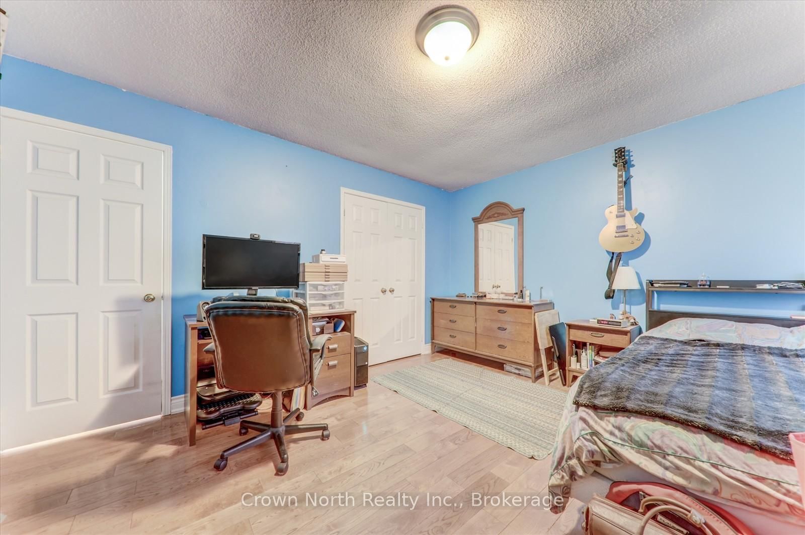 17 Plumrose Boulevard - Photo 28