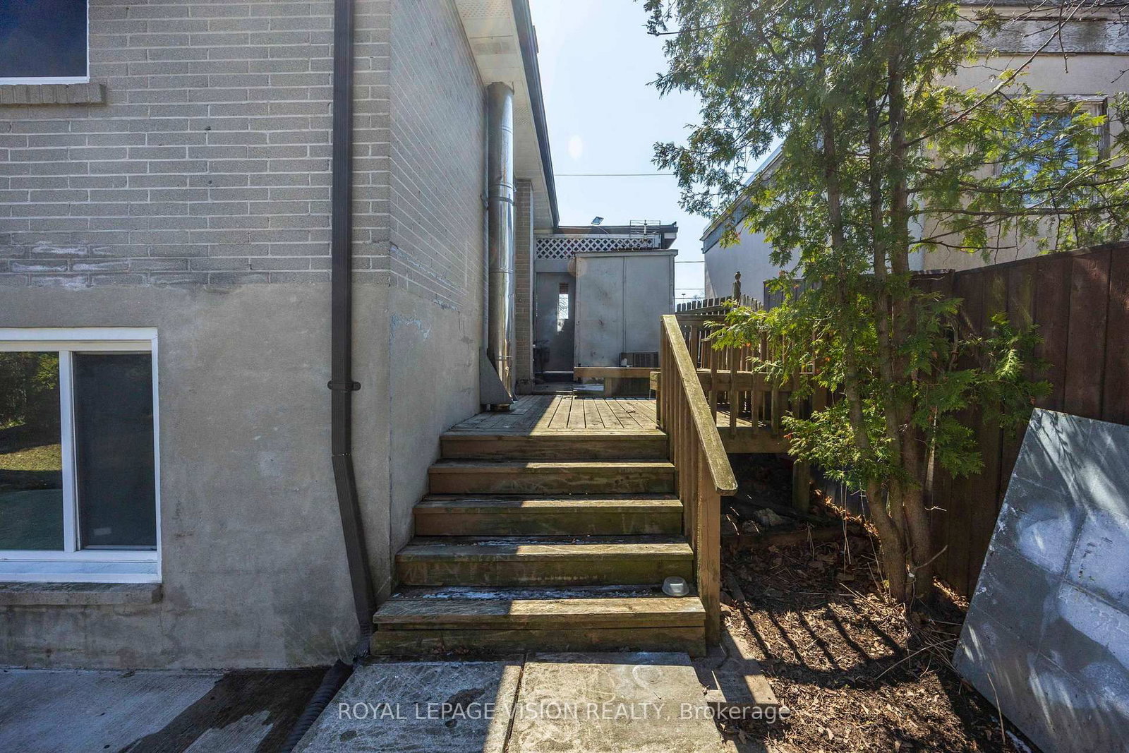 Detached House for sale at 126 MILFORD HAVEN Drive, Toronto, Ontario, M1G 3E1 - Morningside - MLS: E12972440