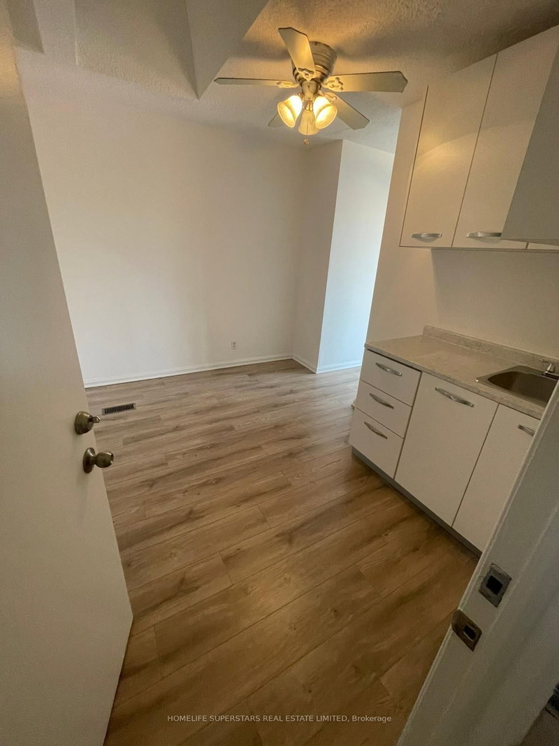 679 Danforth Ave, Toronto, M4J 1L2 | Image 3