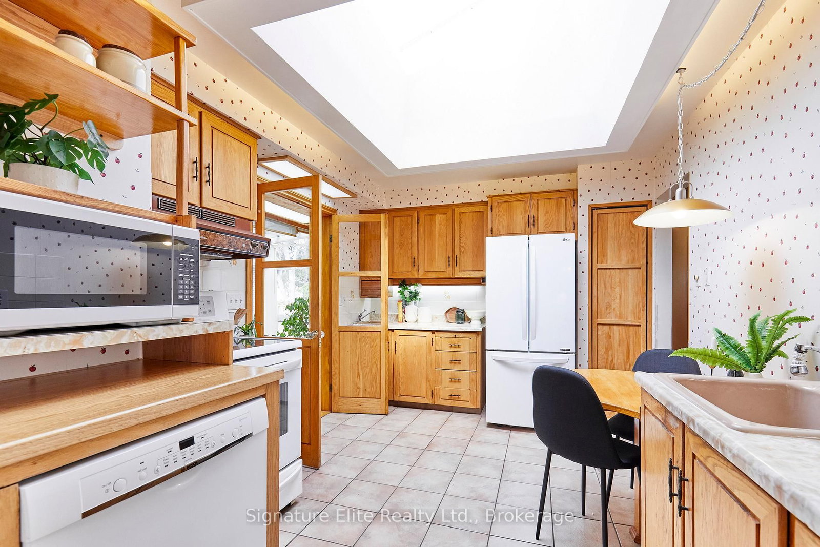 Detached House for sale at 34 Tilley Drive, Toronto, Ontario, M1C 2G2 - Centennial Scarborough - MLS: E12972620