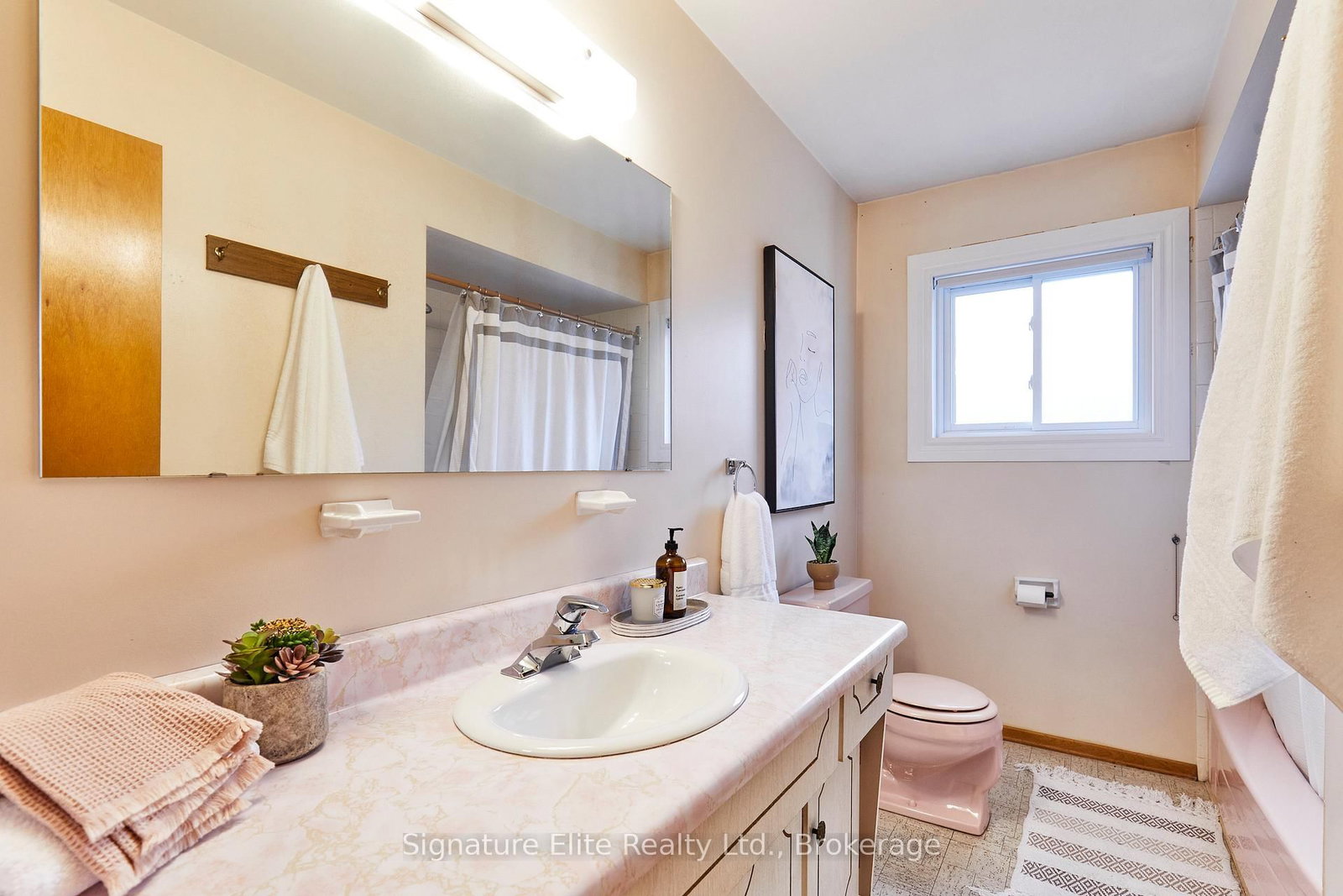 Detached House for sale at 34 Tilley Drive, Toronto, Ontario, M1C 2G2 - Centennial Scarborough - MLS: E12972620