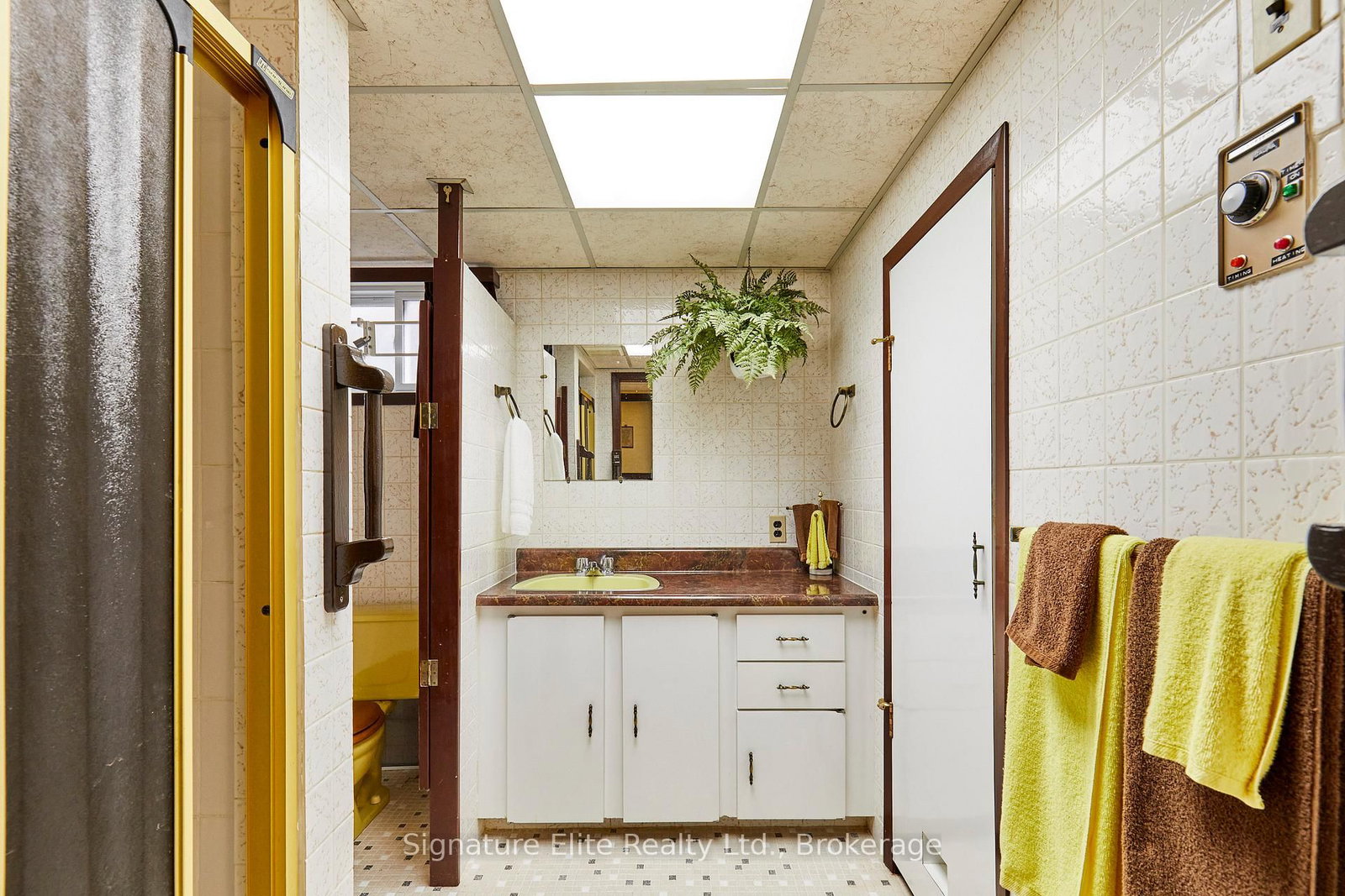 Detached House for sale at 34 Tilley Drive, Toronto, Ontario, M1C 2G2 - Centennial Scarborough - MLS: E12972620