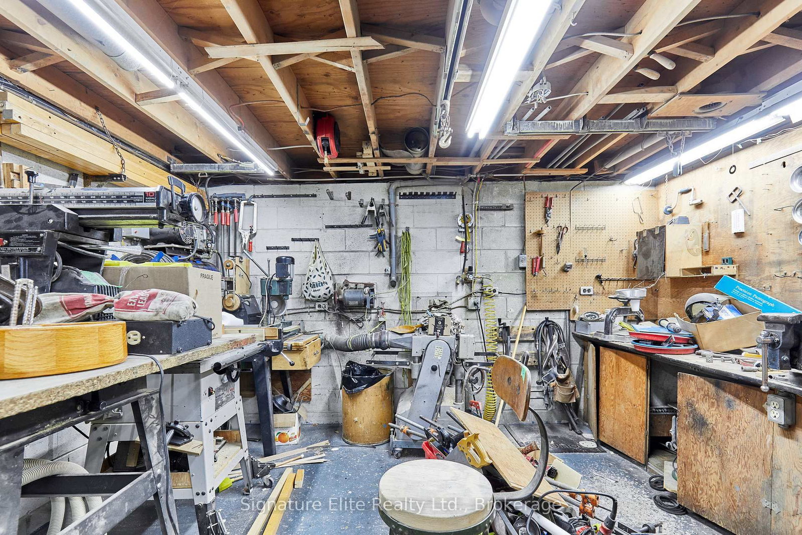 Detached House for sale at 34 Tilley Drive, Toronto, Ontario, M1C 2G2 - Centennial Scarborough - MLS: E12972620